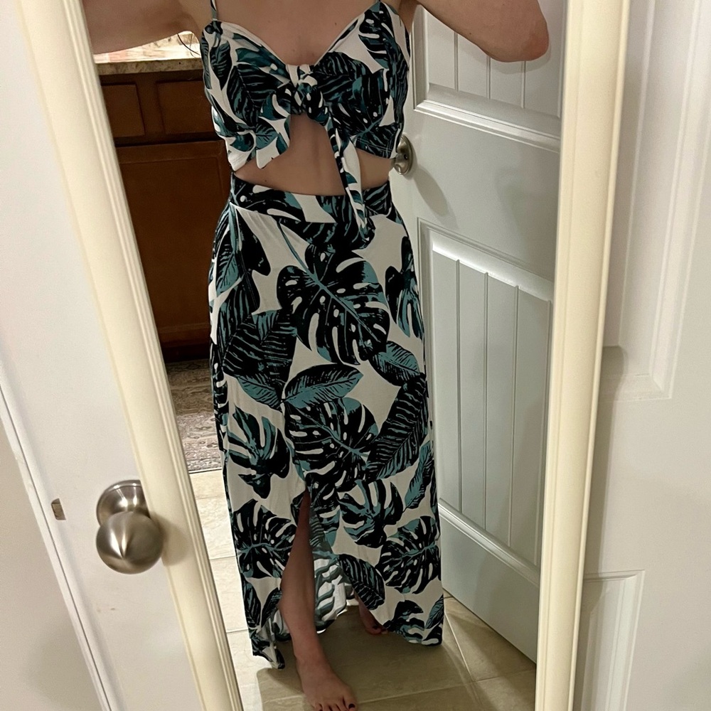 Charlotte Russe Tropical Leaf Print Two Piece Set